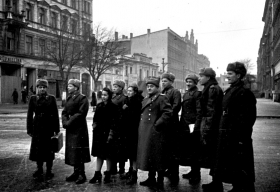 Leaders and artists of the Red Banner Ensemble in Finland (      ) (Modzele)