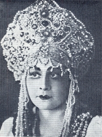 М.П. Максакова. Любаша. ("Царская невеста" Римского-Корсакова, 1 акт). Москва. 1928 г. Фотография. (Belyaev)