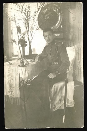 Солдат и граммофон. до 1917 года. (karp)