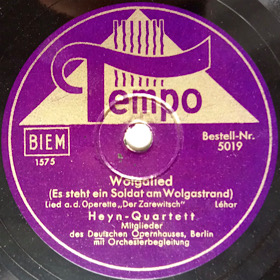 Wolgalied (there is a soldier on the edge of the Volga) (Wolgalied (Es steht ein Soldat am Wolgastrand)) (operetta �The tsarevich�, act I)